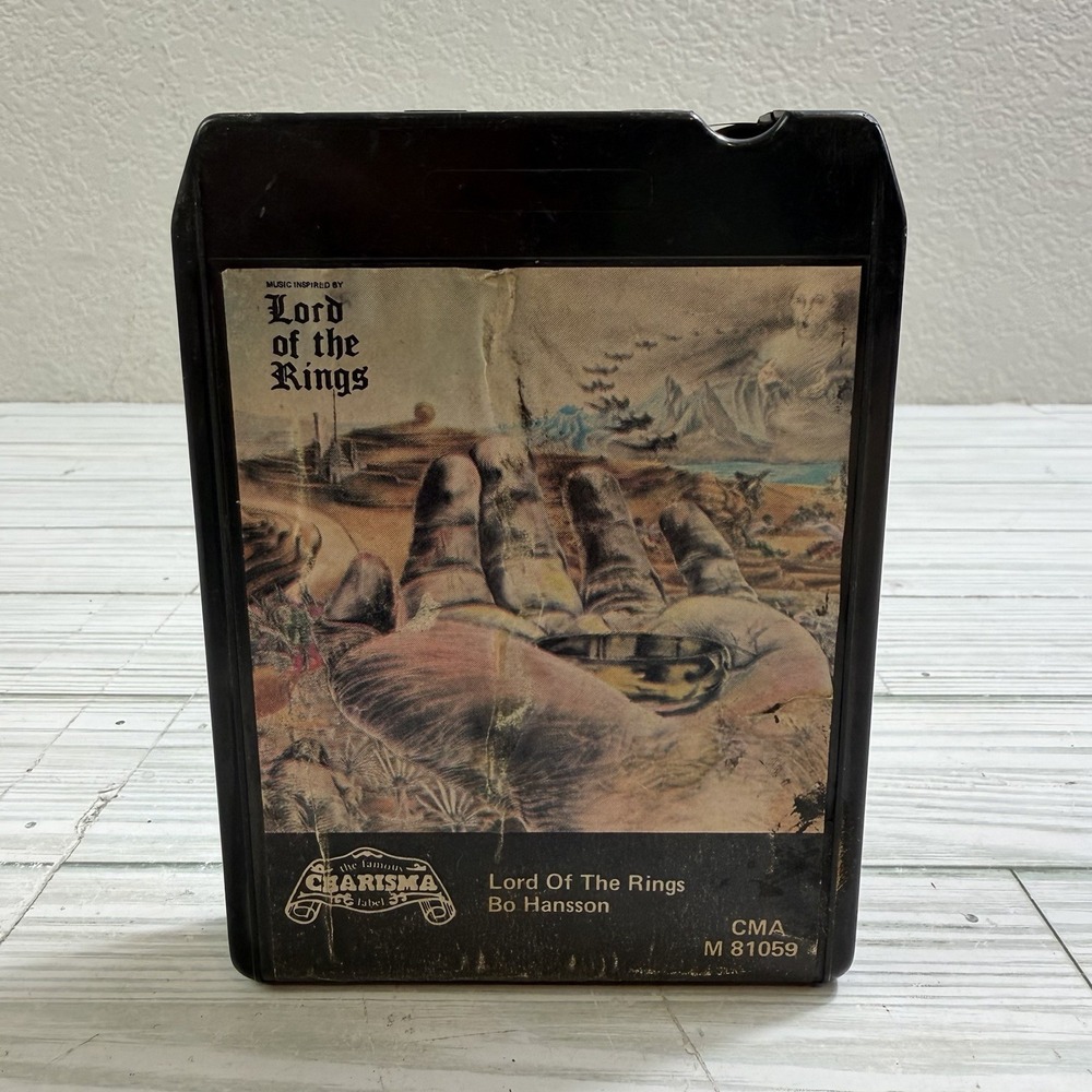 8 TRACK TAPE - LORD IF THE RINGS  - 8 TRACK CARTRIDGE CMA M 81059